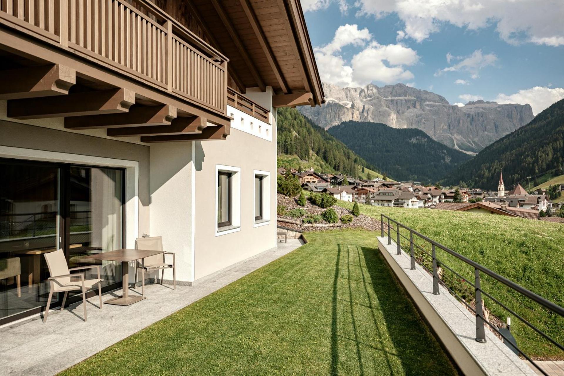 Luxury Chalet Plazola Selva di Val Gardena Exterior photo